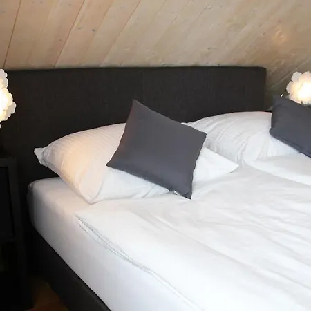 Ferienwohnung Stadtgrenze Apartment